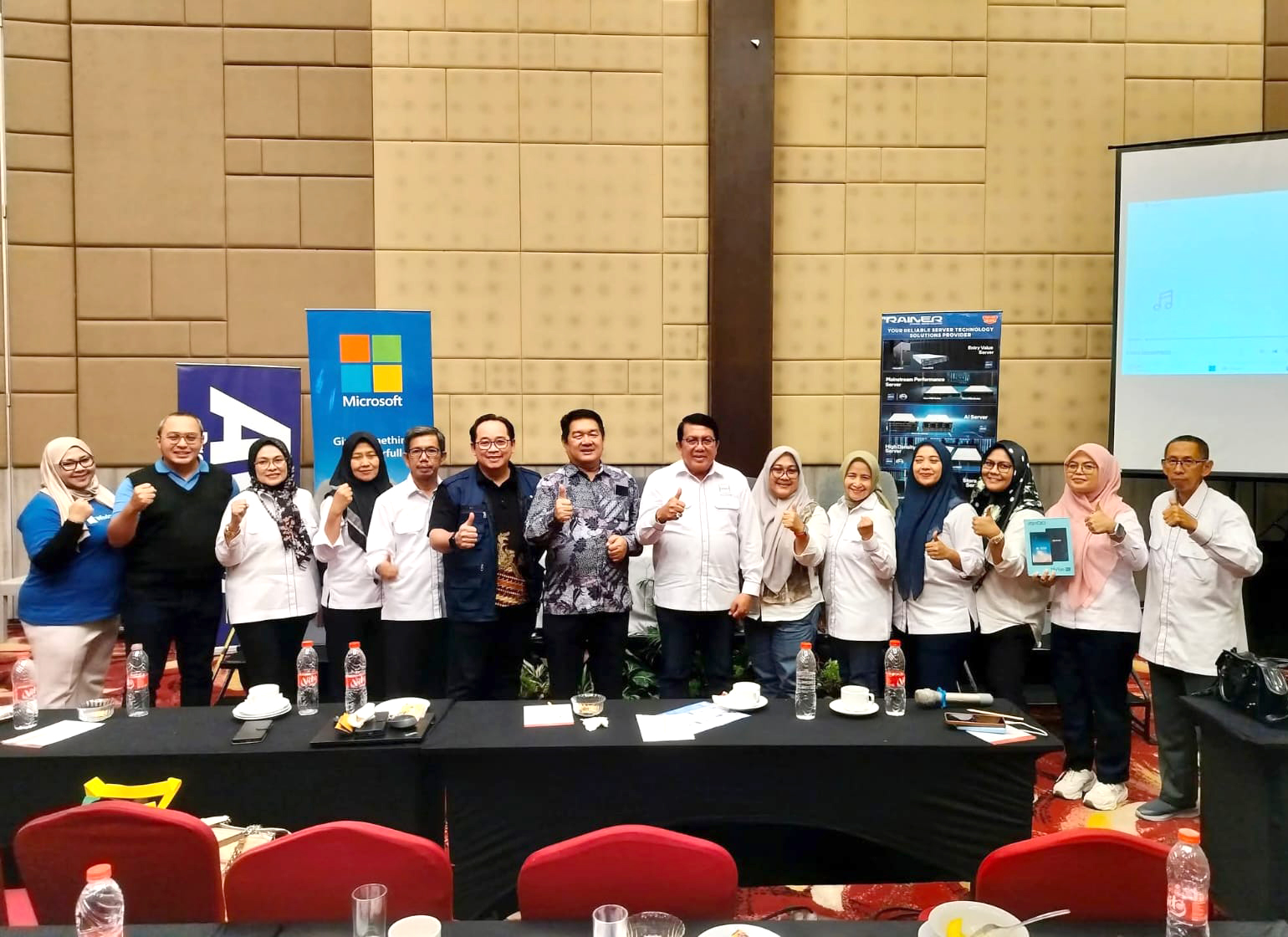 Seminar Strategi Pemanfaatan AI dalam Transformasi Digital di Industri Manufaktur kerjasama DPK APINDO Kabupaten Bogor dengan PT. Indo Mega Vision.